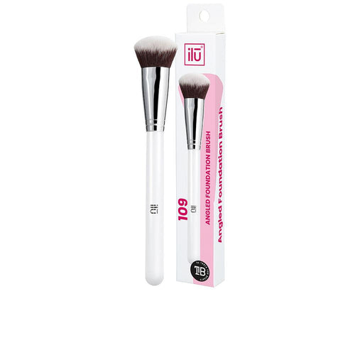 Foundation Angle Brush 109