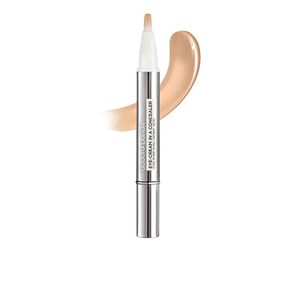 True Match Eye Cream In A Concealer